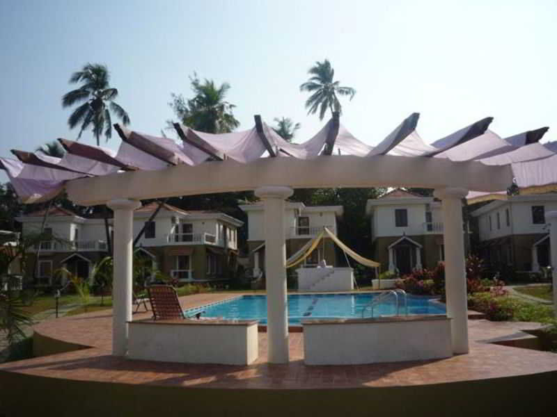White Square Nirvana, Parra Mapusa Exteriör bild