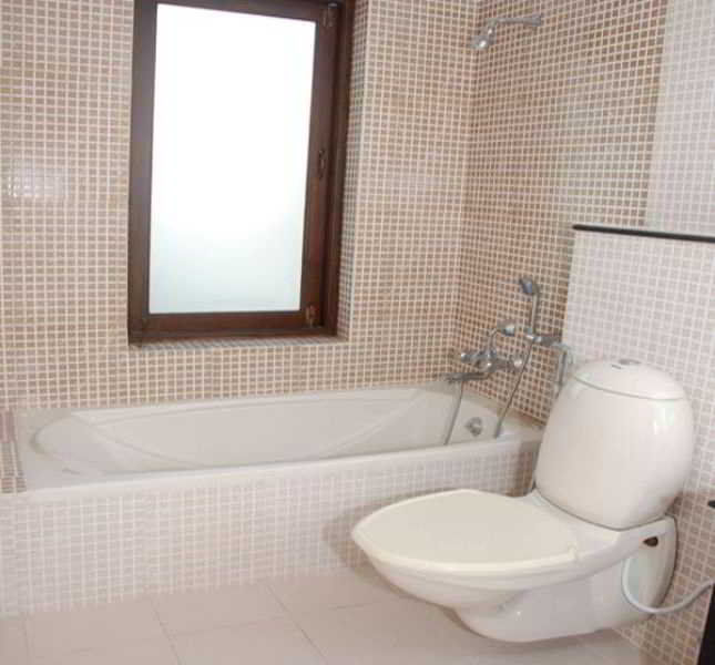 White Square Nirvana, Parra Mapusa Exteriör bild
