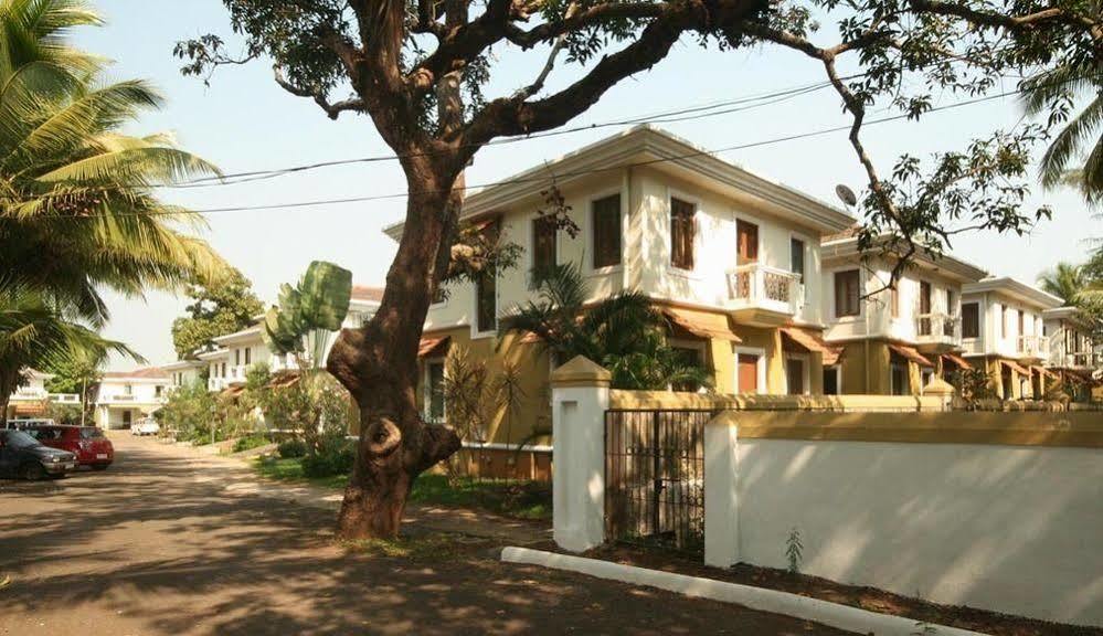 White Square Nirvana, Parra Mapusa Exteriör bild